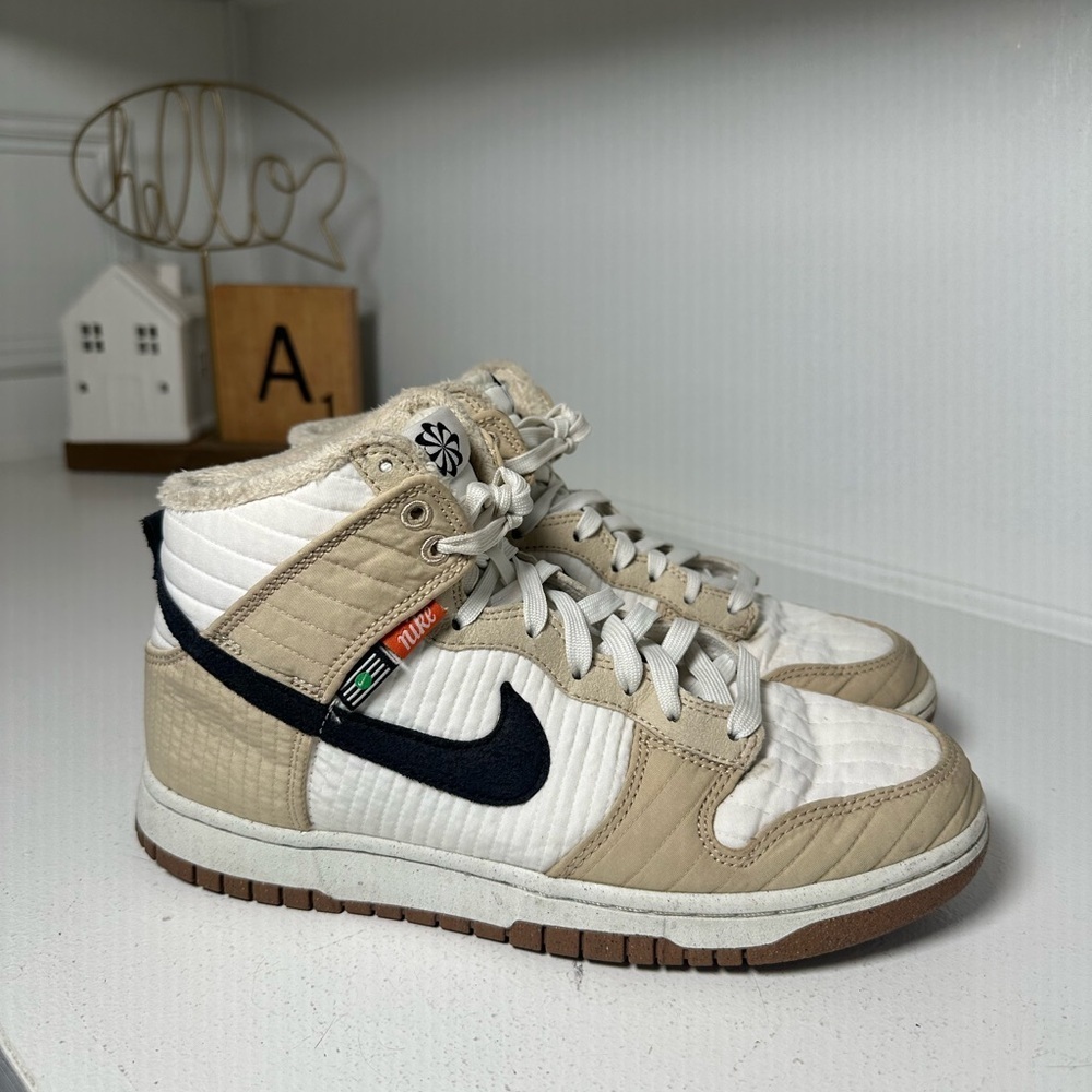 Nike Dunk High SE Men's 7.5 Women's 9 Sail Tan Black High Top Sneakers - Picture 6 of 10